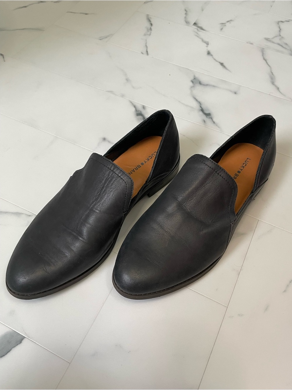 Lucky Brand Women's Black Leather Slip-On Flats - Picture 2 of 7